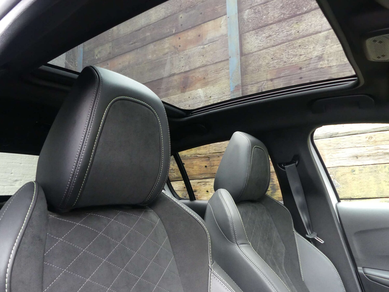 Used Peugeot 208 2022 for sale - 77483349: Photo 22