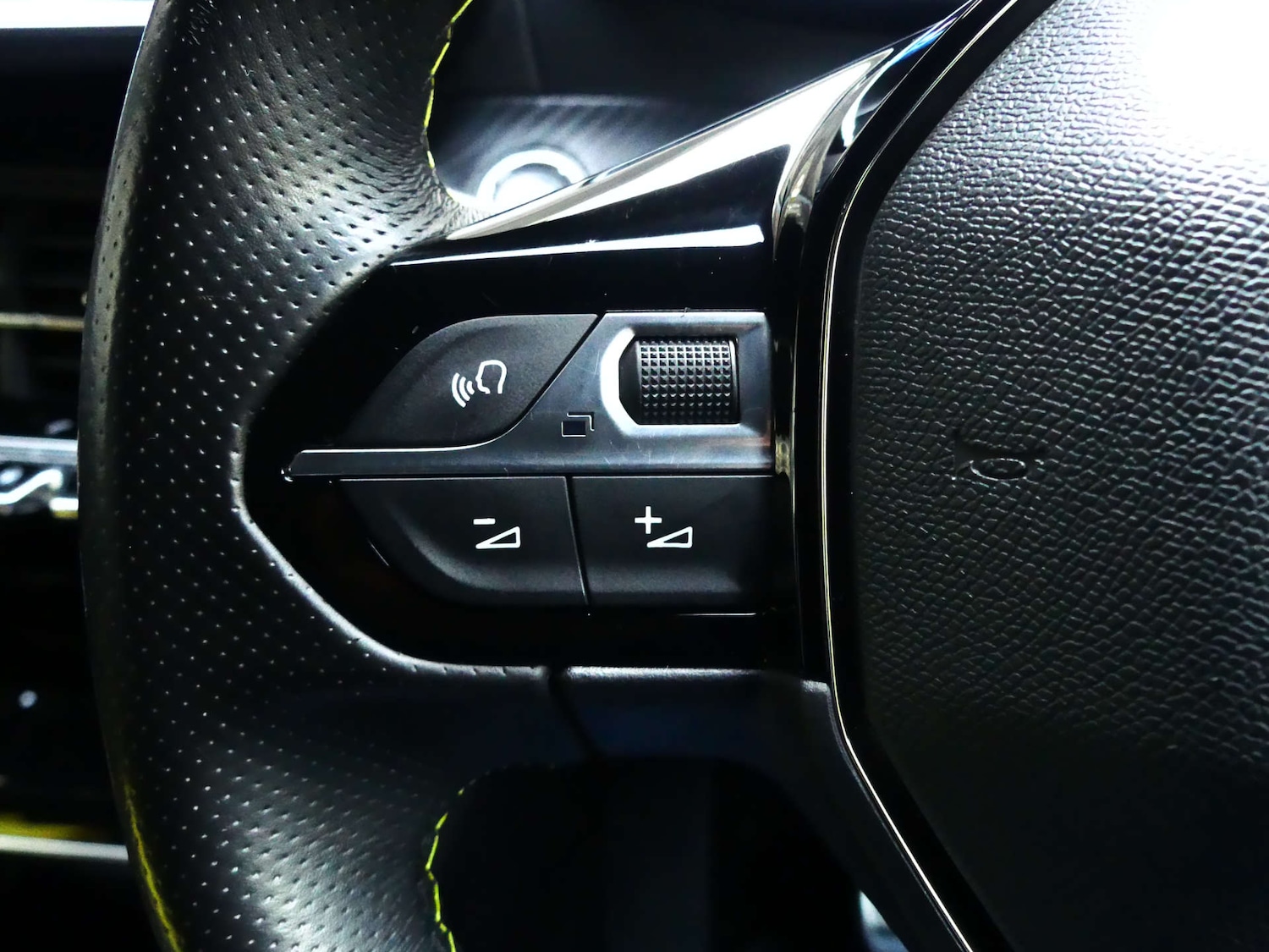 Used Peugeot 208 2022 for sale - 77483349: Photo 80