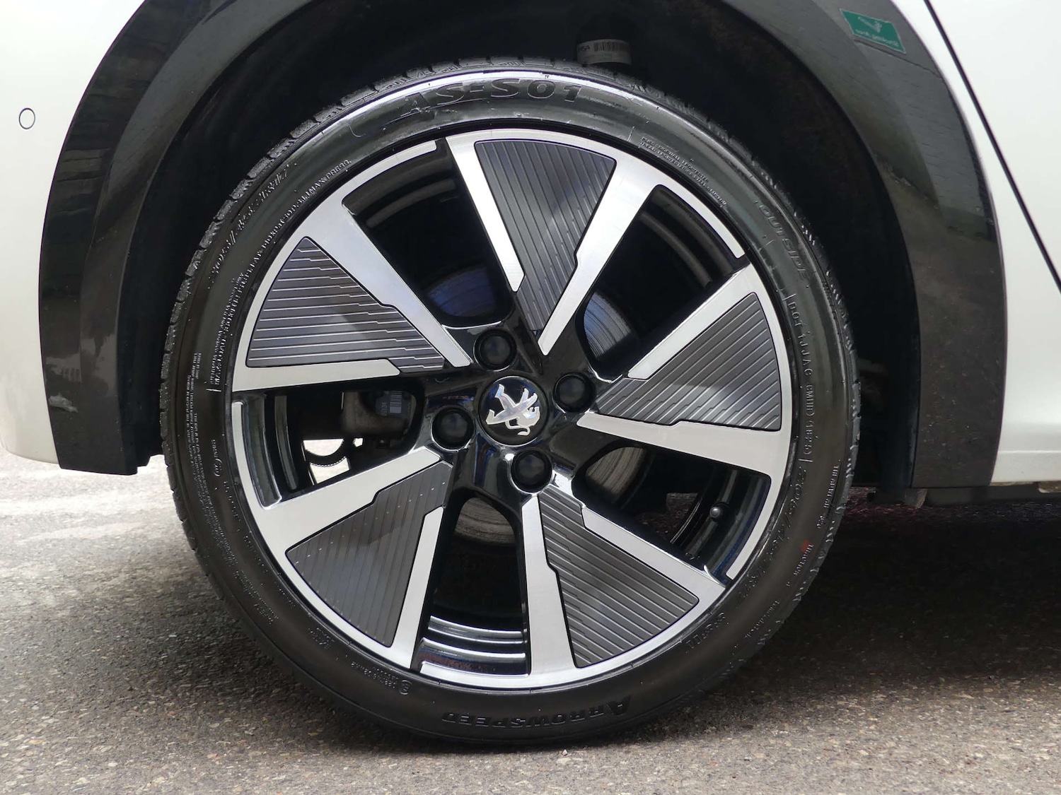 Used Peugeot 208 2022 for sale - 77483349: Photo 91