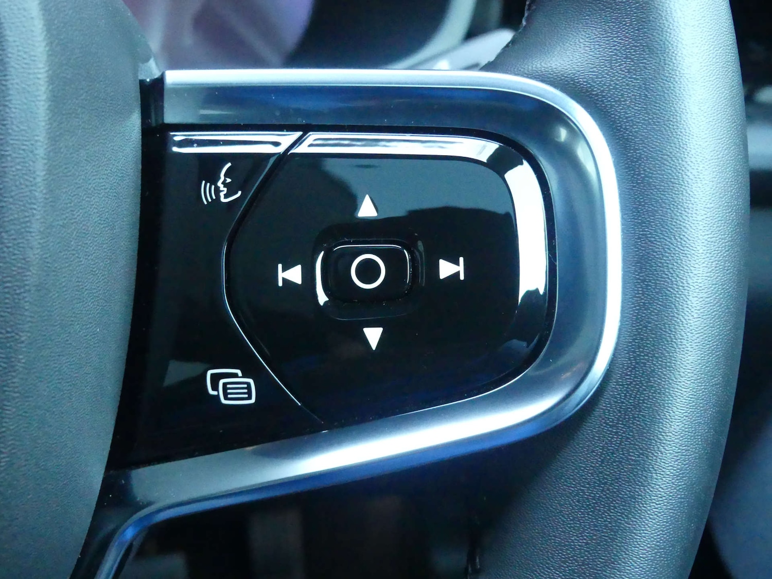 Used Polestar Polestar 2 2022 for sale - 77022610: Photo 70