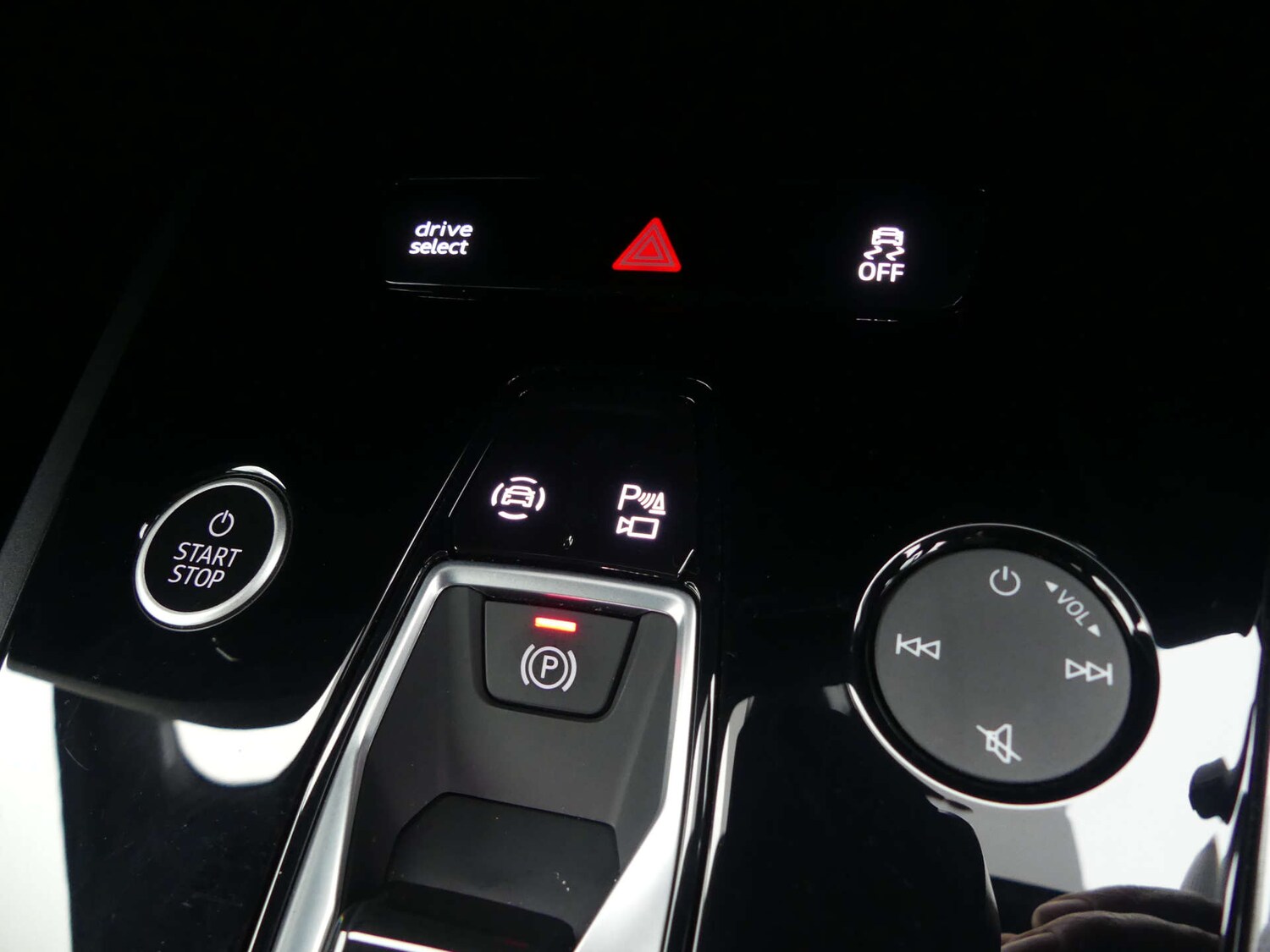 Used Audi Q4 e-tron 2022 for sale - 76525634: Photo 68