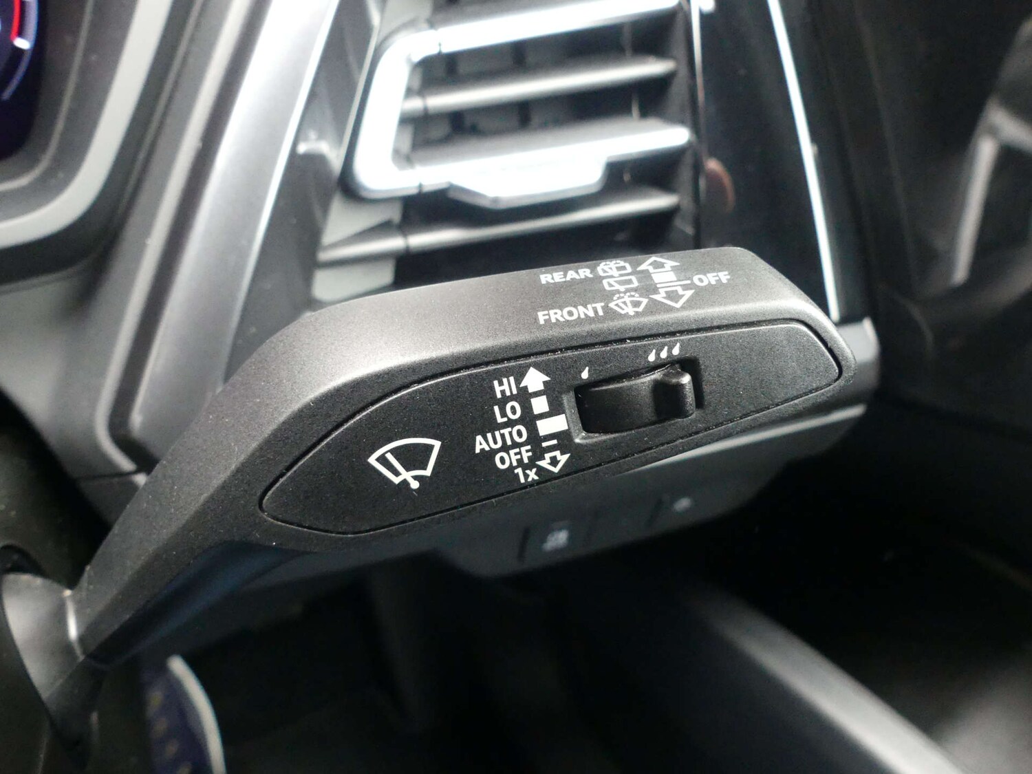 Used Audi Q4 e-tron 2022 for sale - 76525634: Photo 77