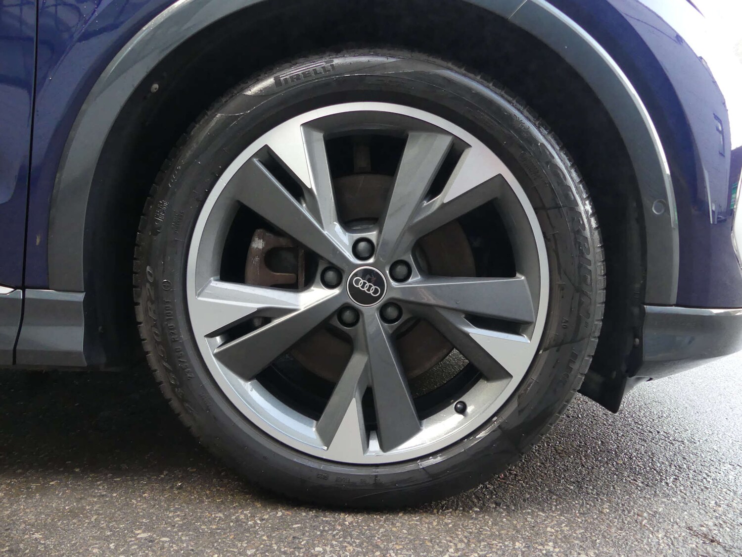 Used Audi Q4 e-tron 2022 for sale - 76525634: Photo 93