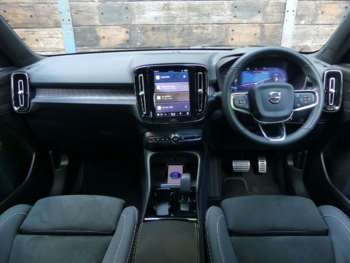 Used Volvo XC40 2022 for sale - 75157149: Photo