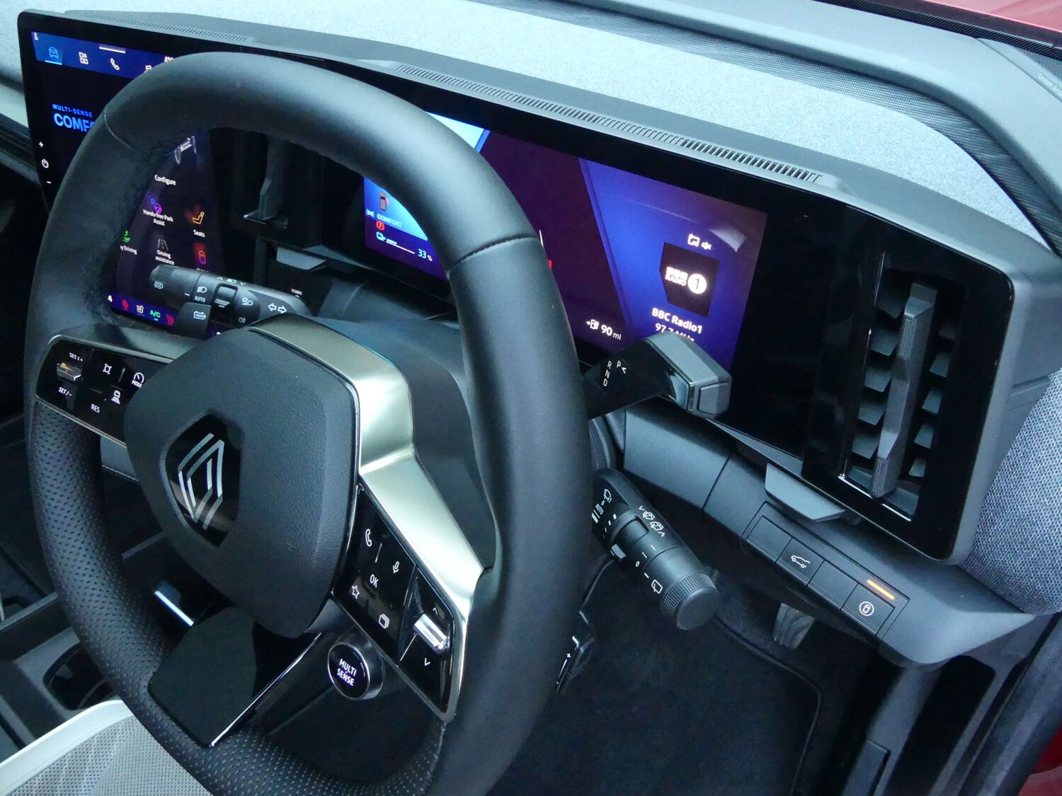 Used Renault Scenic E-Tech 2025 for sale - 76933025: Photo 14