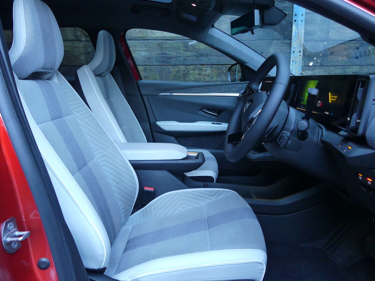 Used Renault Scenic E-Tech 2025 for sale - 76933025: Photo 16