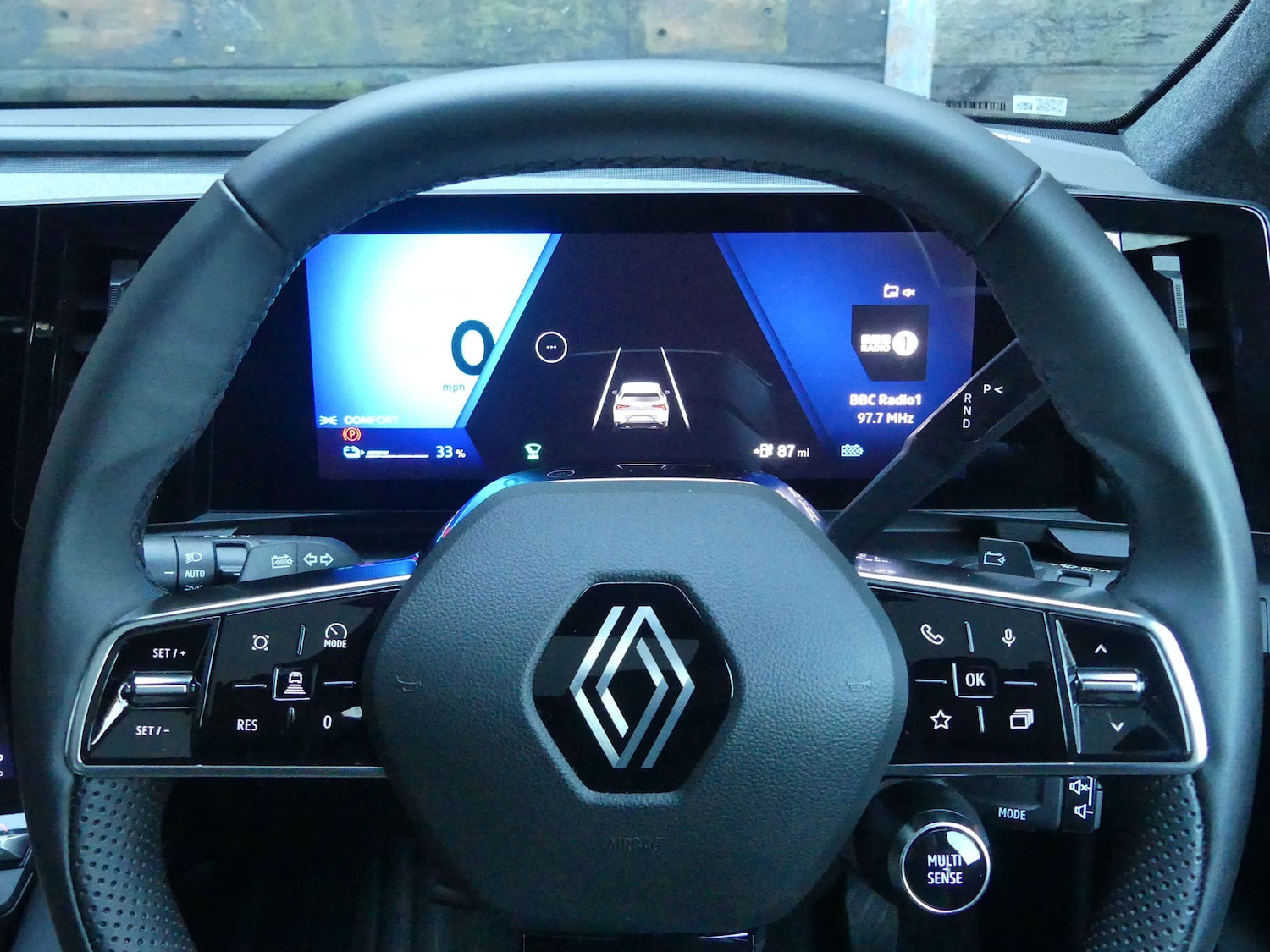 Used Renault Scenic E-Tech 2025 for sale - 76933025: Photo 52