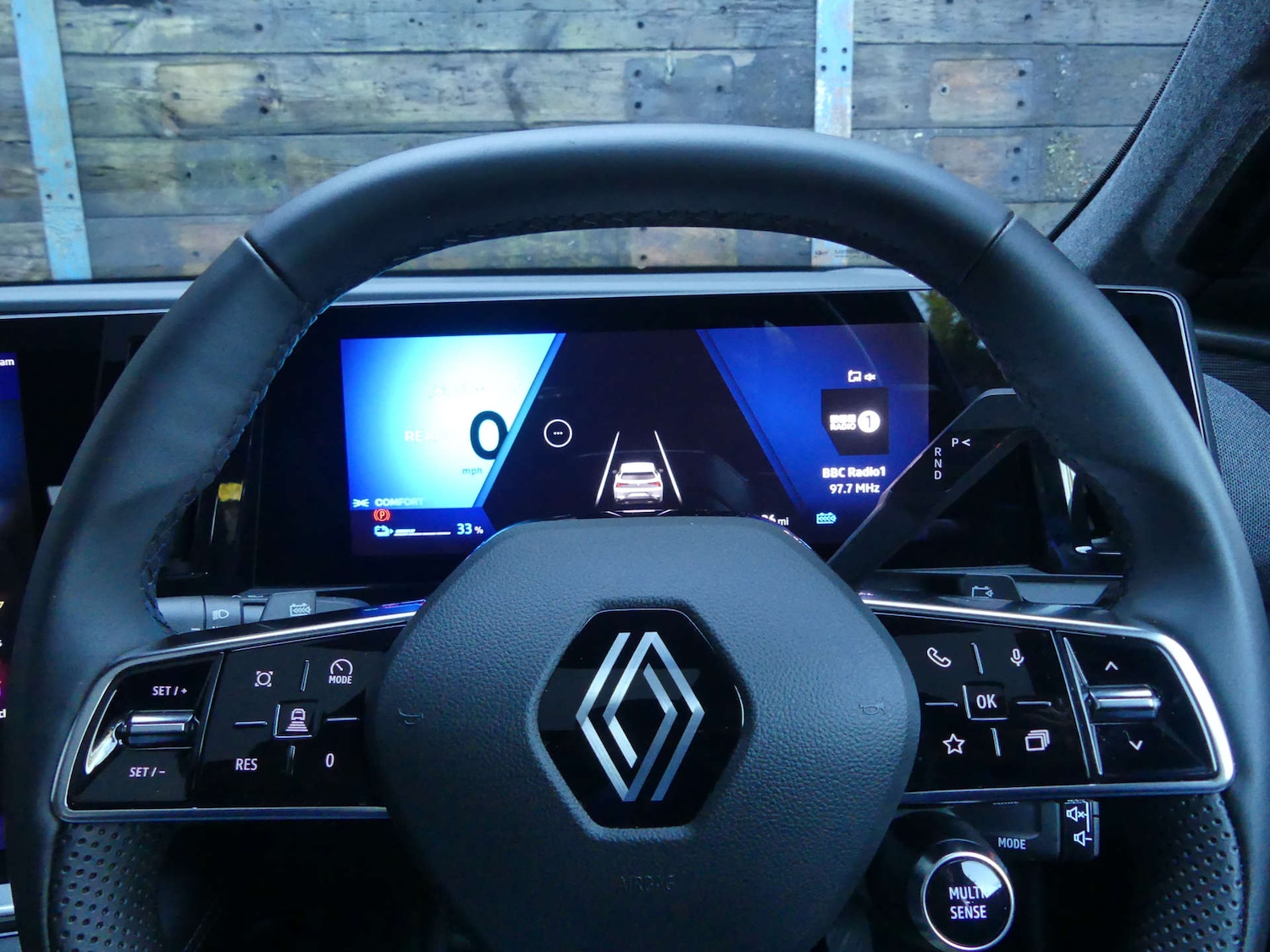 Used Renault Scenic E-Tech 2025 for sale - 76933025: Photo 58