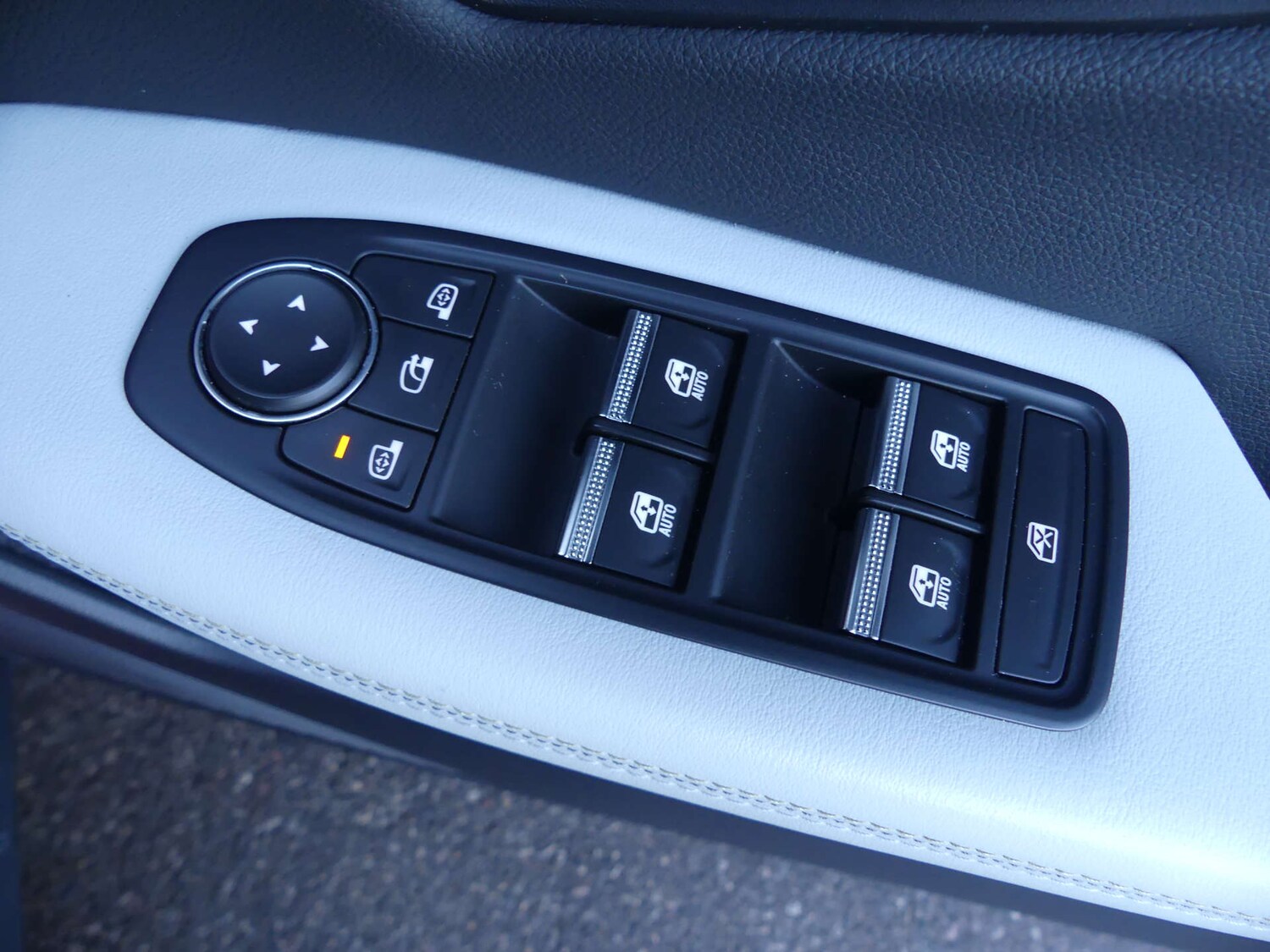 Used Renault Scenic E-Tech 2025 for sale - 76933025: Photo 83