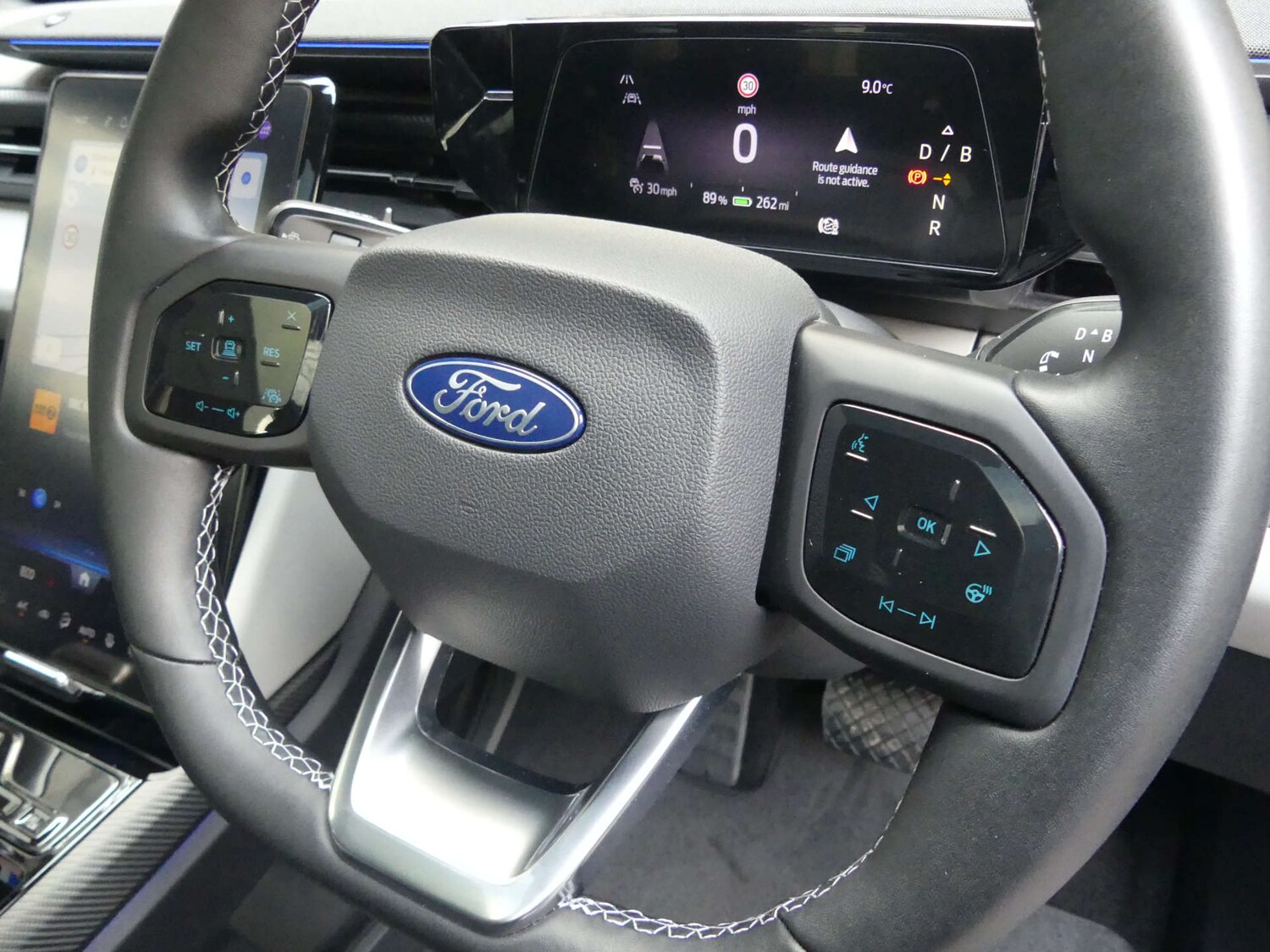 Used Ford Explorer 2025 for sale - 77523152: Photo 16