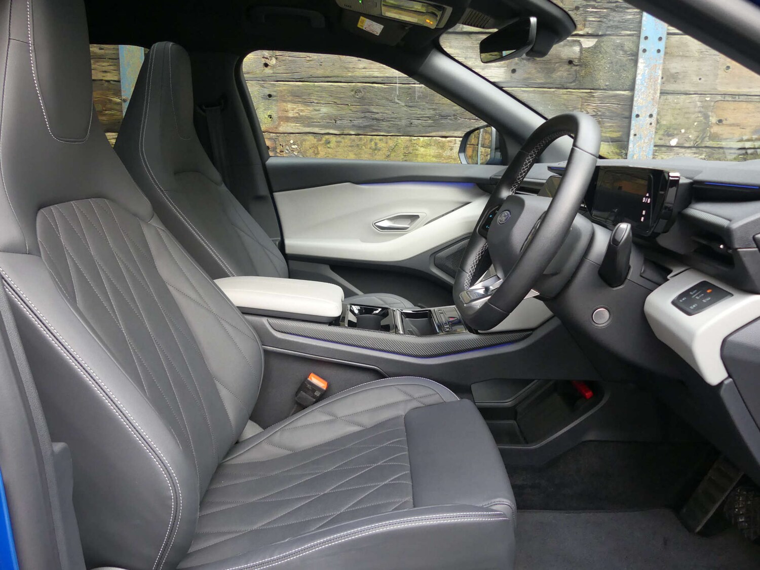 Used Ford Explorer 2025 for sale - 77523152: Photo 18