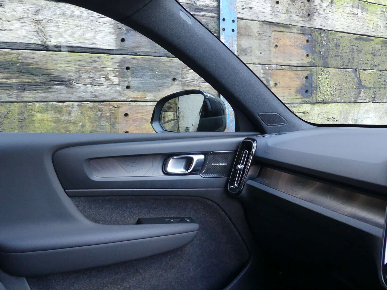 Used Volvo XC40 2024 for sale - 77902971: Photo 10