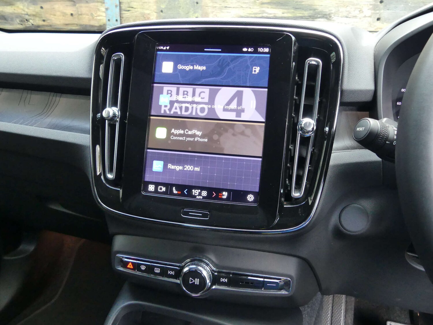 Used Volvo XC40 2024 for sale - 77902971: Photo 14