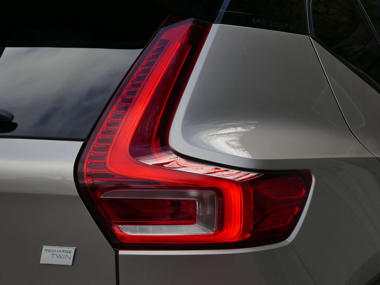 Used Volvo XC40 2024 for sale - 77902971: Photo 94