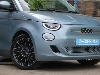 Used Fiat 500e 2022 for sale - 78682960: Photo