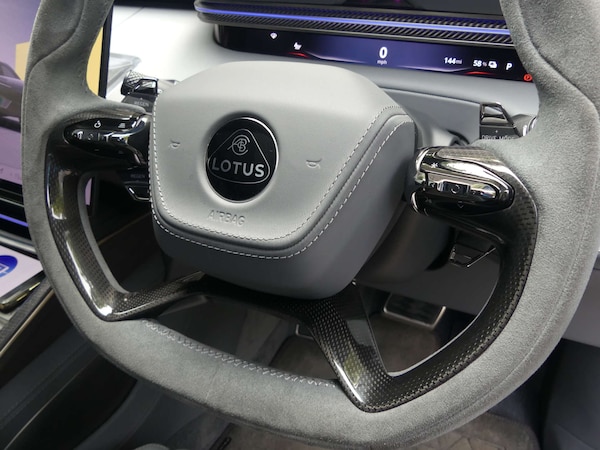 Used Lotus Eletre 2023 for sale - 75456931: Photo 19