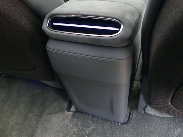 Used Lotus Eletre 2023 for sale - 75456931: Photo 88