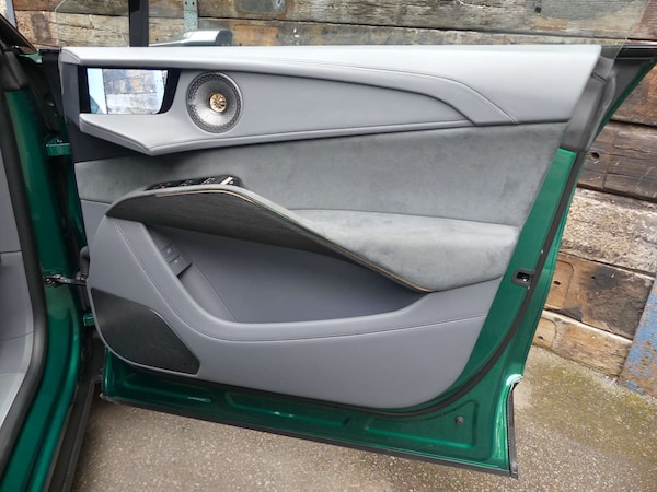 Used Lotus Eletre 2023 for sale - 75456931: Photo 99