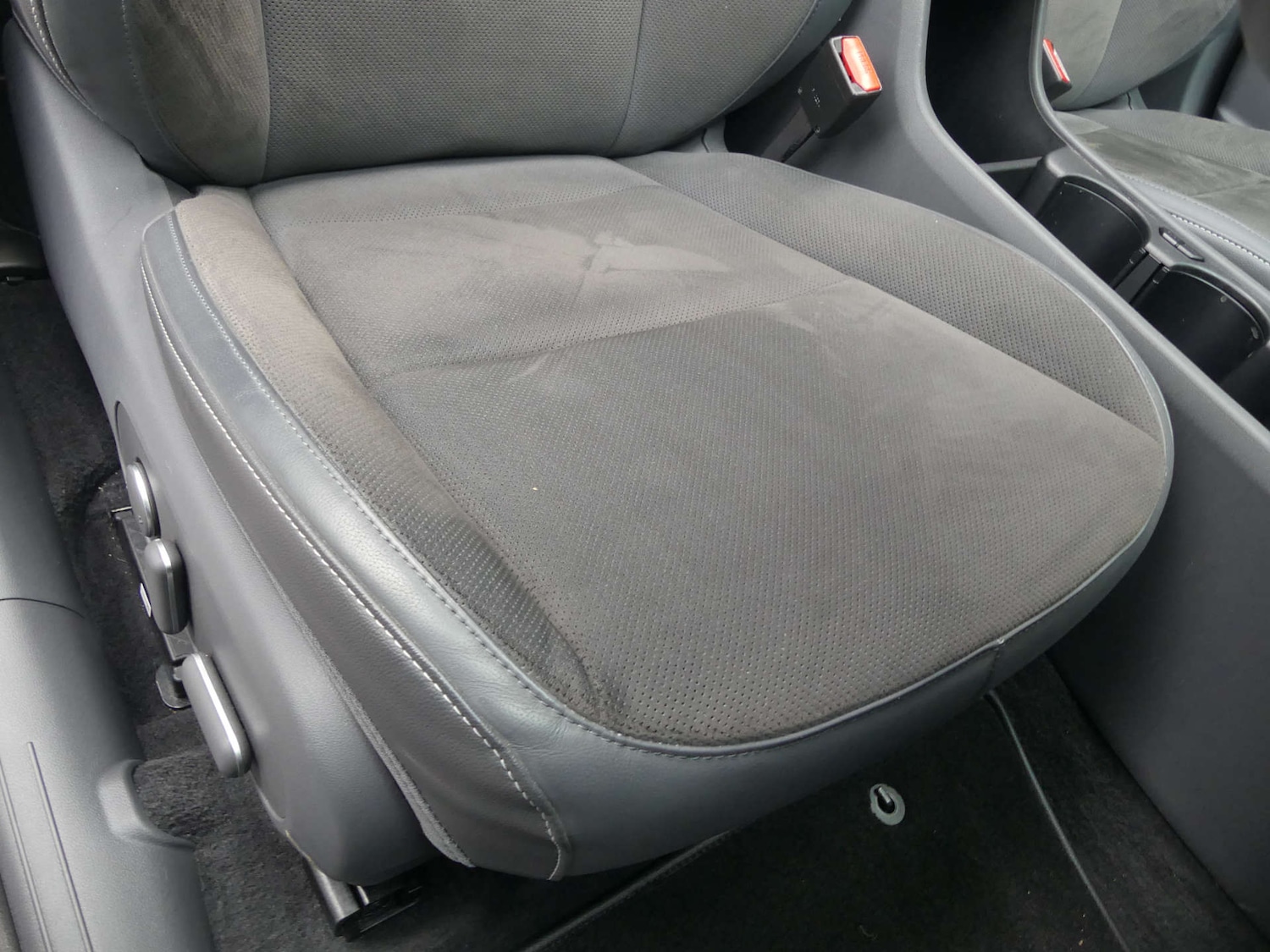 Used Hyundai KONA 2024 for sale - 77420180: Photo 22