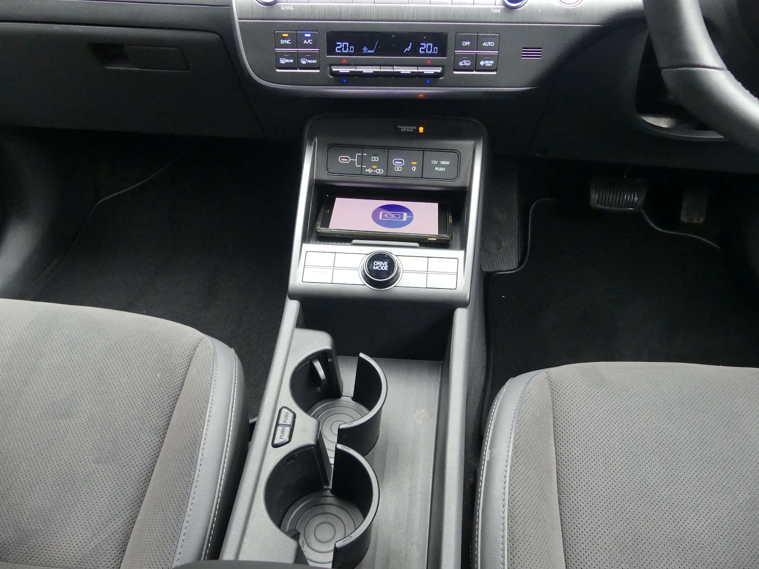 Used Hyundai KONA 2024 for sale - 77420180: Photo 71