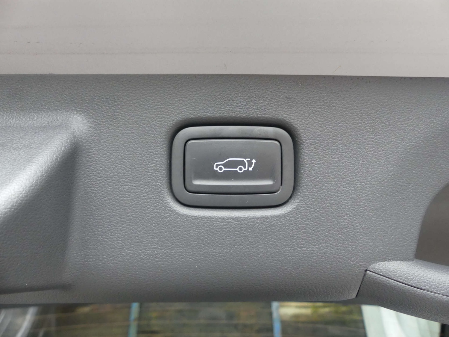 Used Hyundai KONA 2024 for sale - 77420180: Photo 86