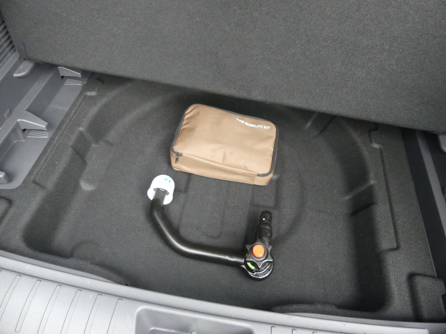 Used Hyundai KONA 2024 for sale - 77420180: Photo 89