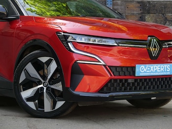 Used Renault Megane 2023 for sale - 79053763: Photo