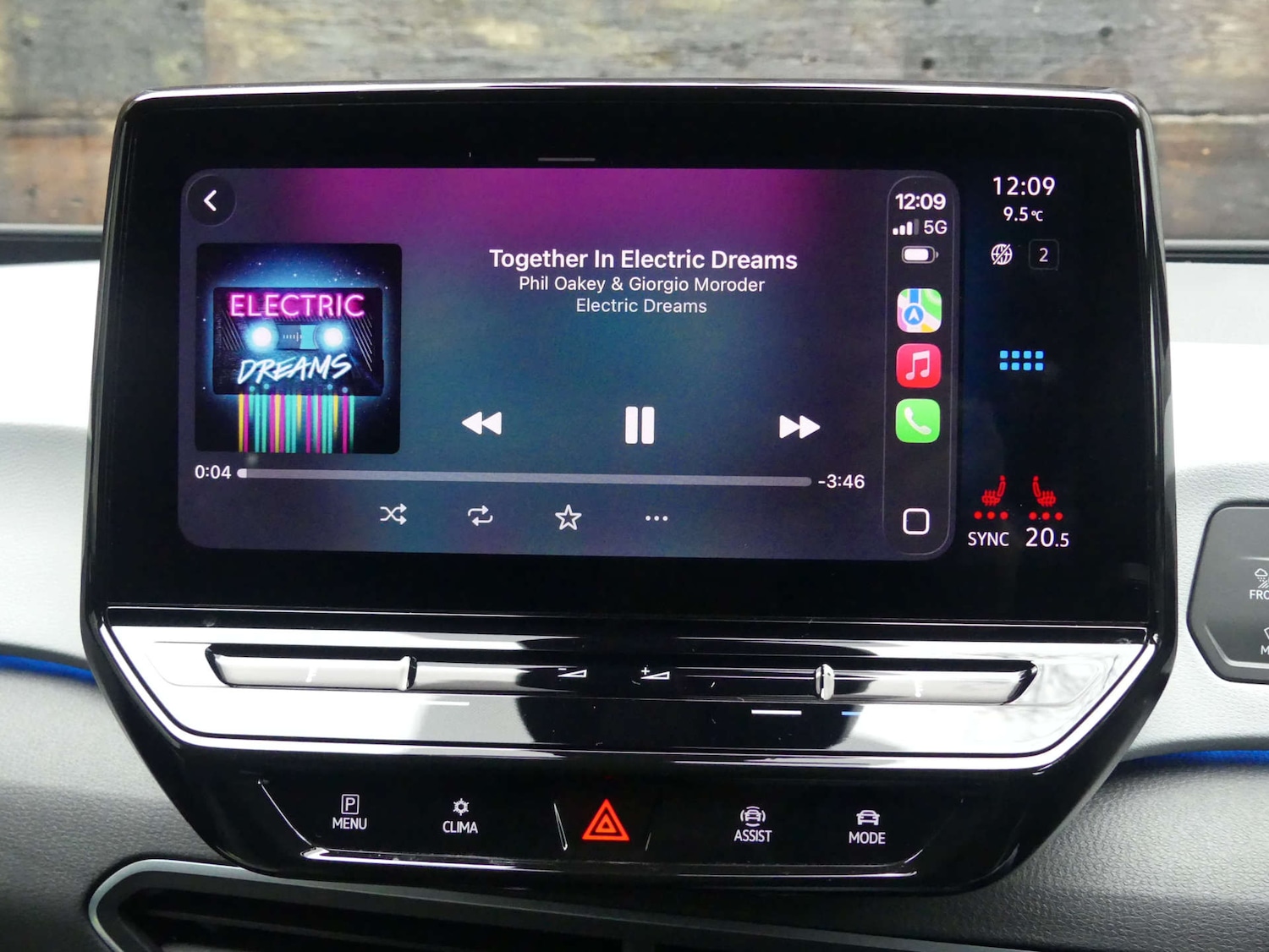 Used Volkswagen ID.3 2022 for sale - 76751451: Photo 54