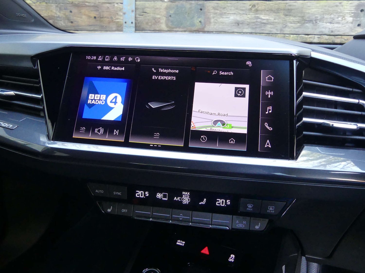 Used Audi Q4 e-tron 2023 for sale - 77975415: Photo 13