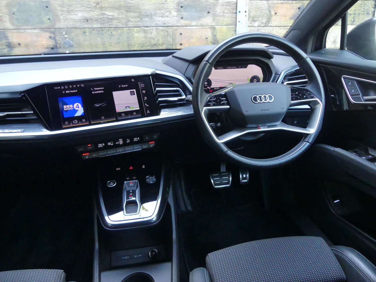 Used Audi Q4 e-tron 2023 for sale - 77975415: Photo 32