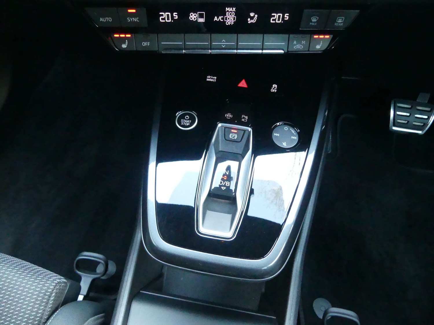 Used Audi Q4 e-tron 2023 for sale - 77975415: Photo 67