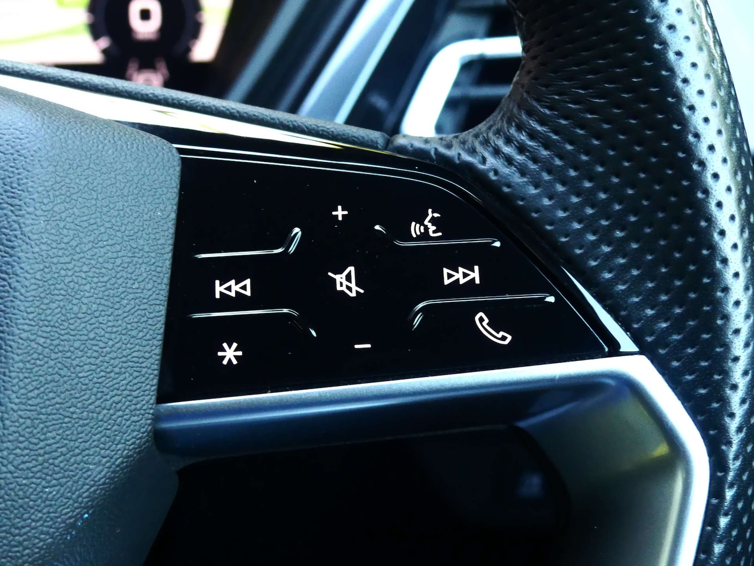 Used Audi Q4 e-tron 2023 for sale - 77975415: Photo 79