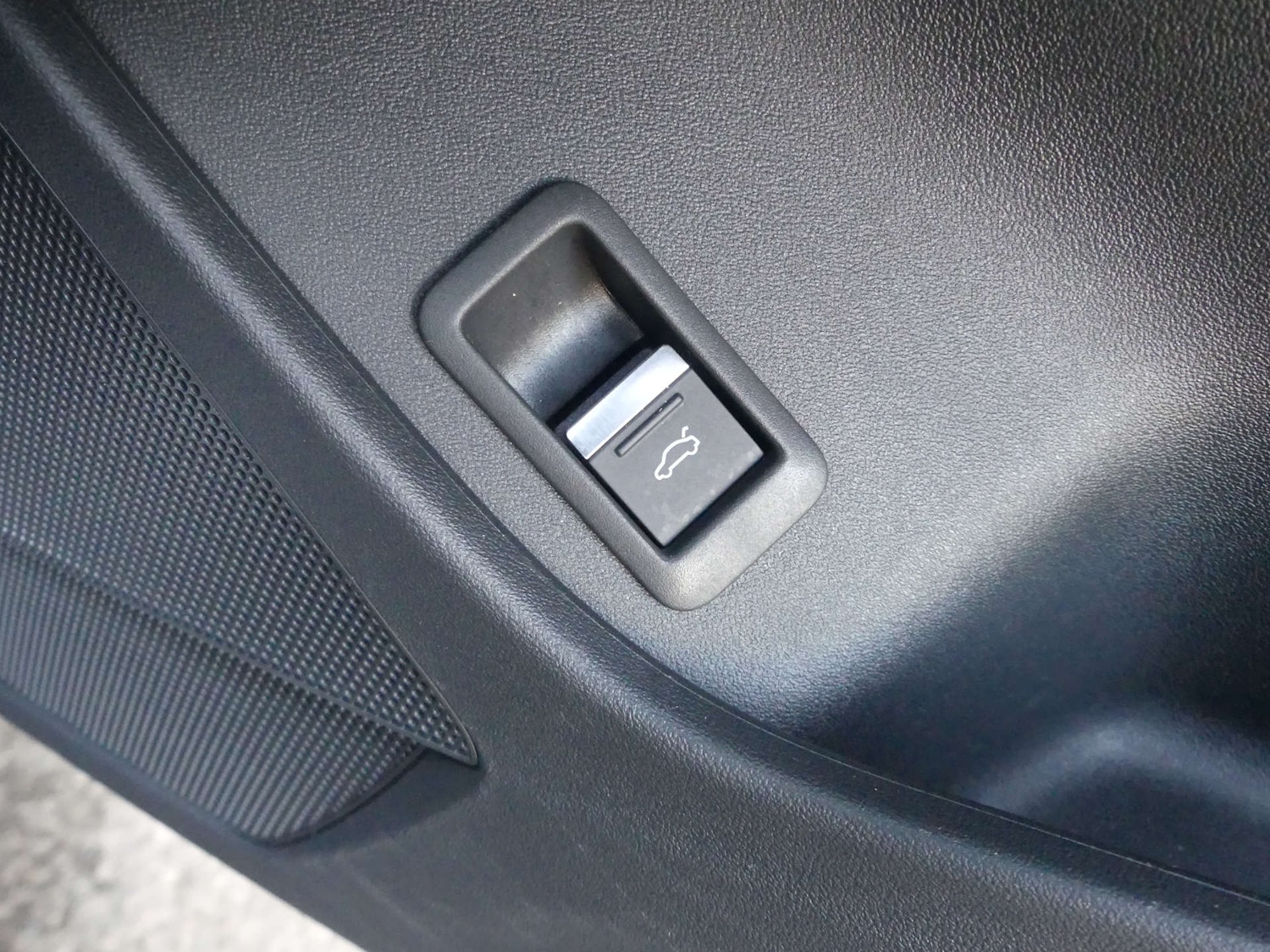 Used Audi Q4 e-tron 2023 for sale - 77975415: Photo 84