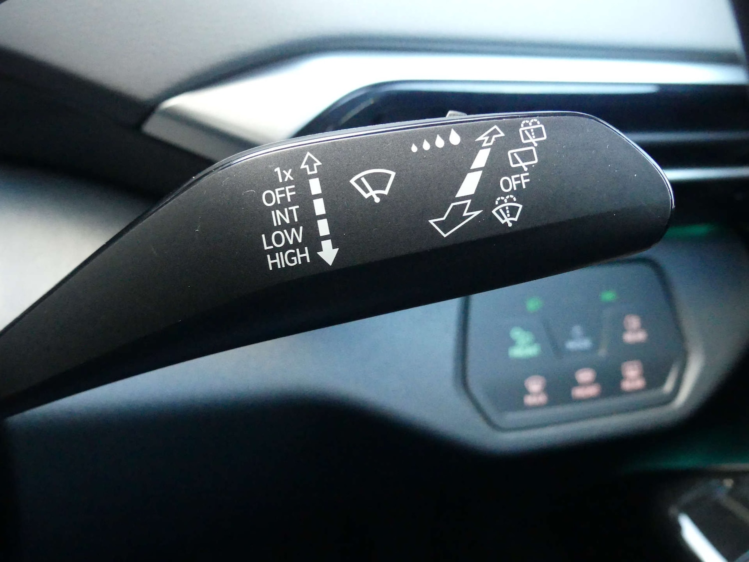 Used Volkswagen ID.4 2023 for sale - 77558181: Photo 77