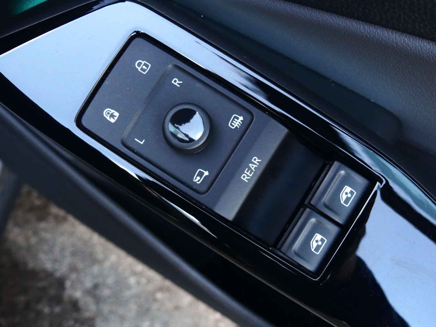 Used Volkswagen ID.4 2023 for sale - 77558181: Photo 79