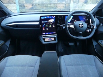 Used Renault Scenic 2025 for sale - 79404936: Photo