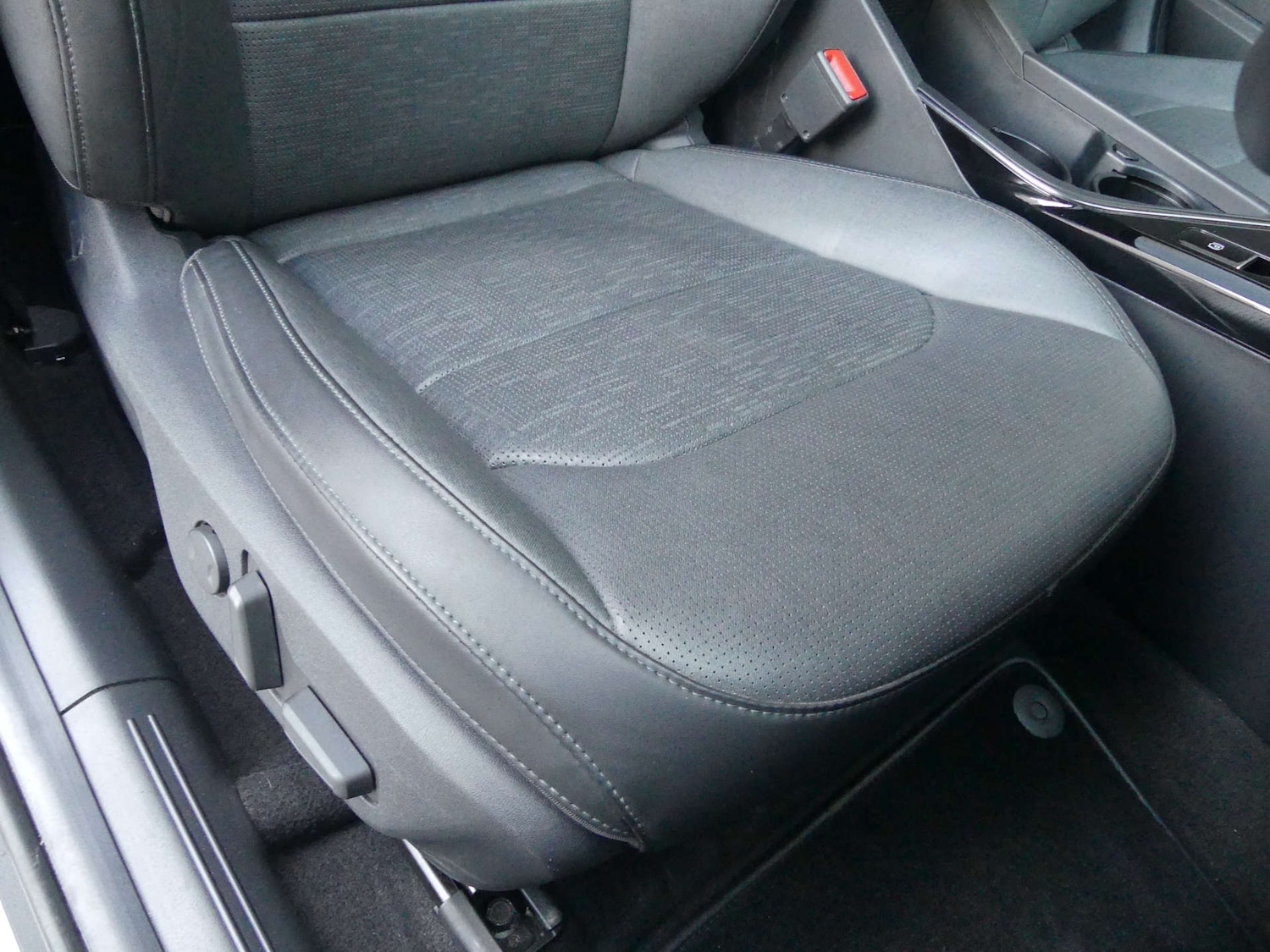 Used Kia Niro 2022 for sale - 77077009: Photo 18