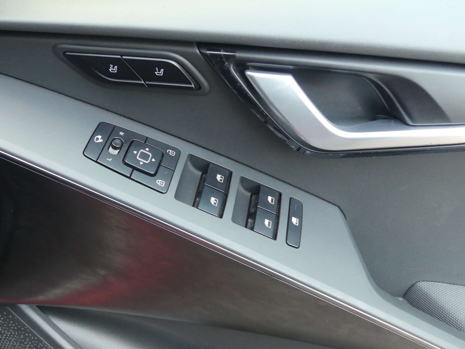 Used Kia Niro 2022 for sale - 77077009: Photo 76