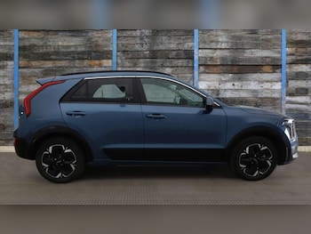 Used Kia Niro 2024 for sale - 79365277: Photo