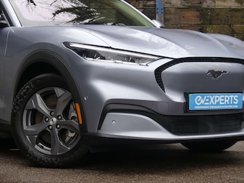 Used Ford Mustang Mach-E 2023 for sale - 77702627: Photo