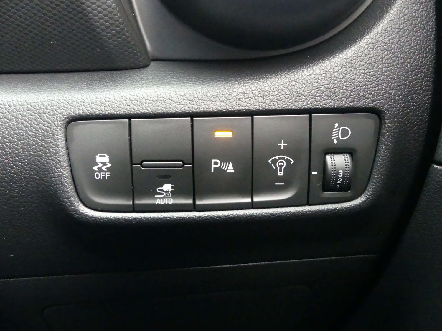 Used Hyundai KONA 2022 for sale - 77606723: Photo 73