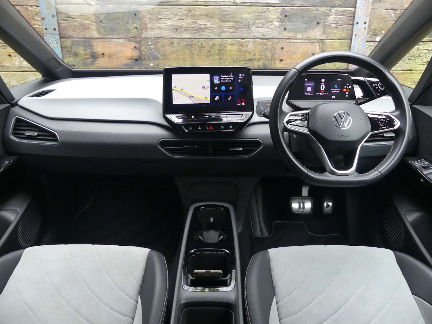 Used Volkswagen ID.3 2023 for sale - 78135152: Photo 2