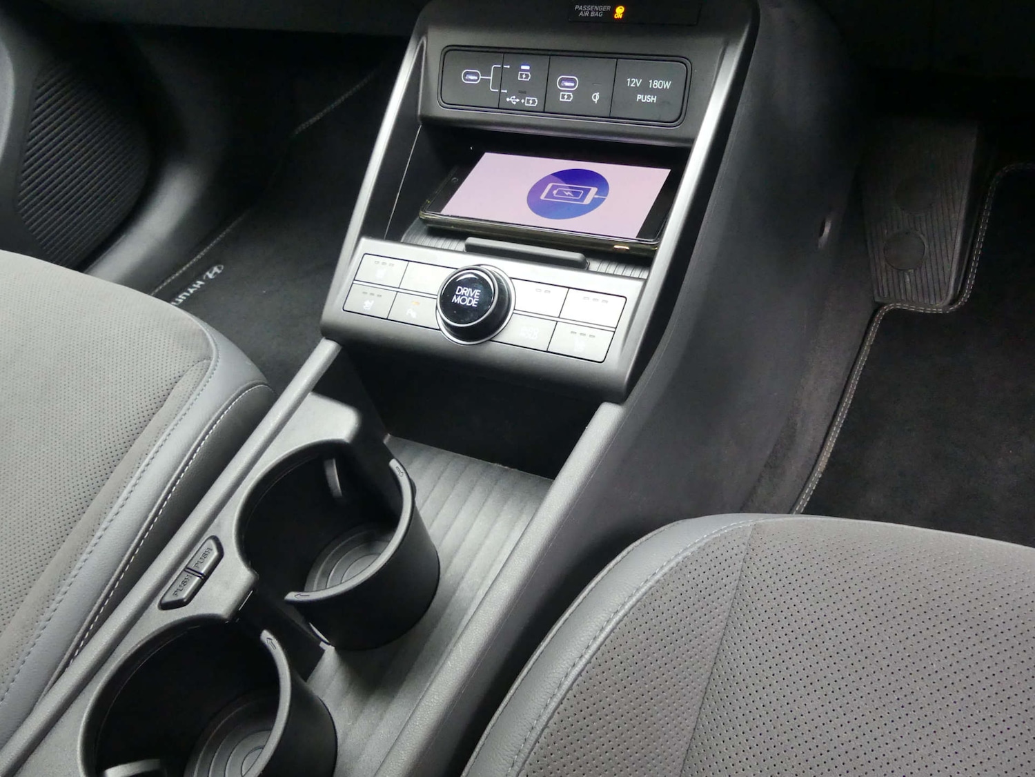Used Hyundai KONA 2024 for sale - 76132419: Photo 11