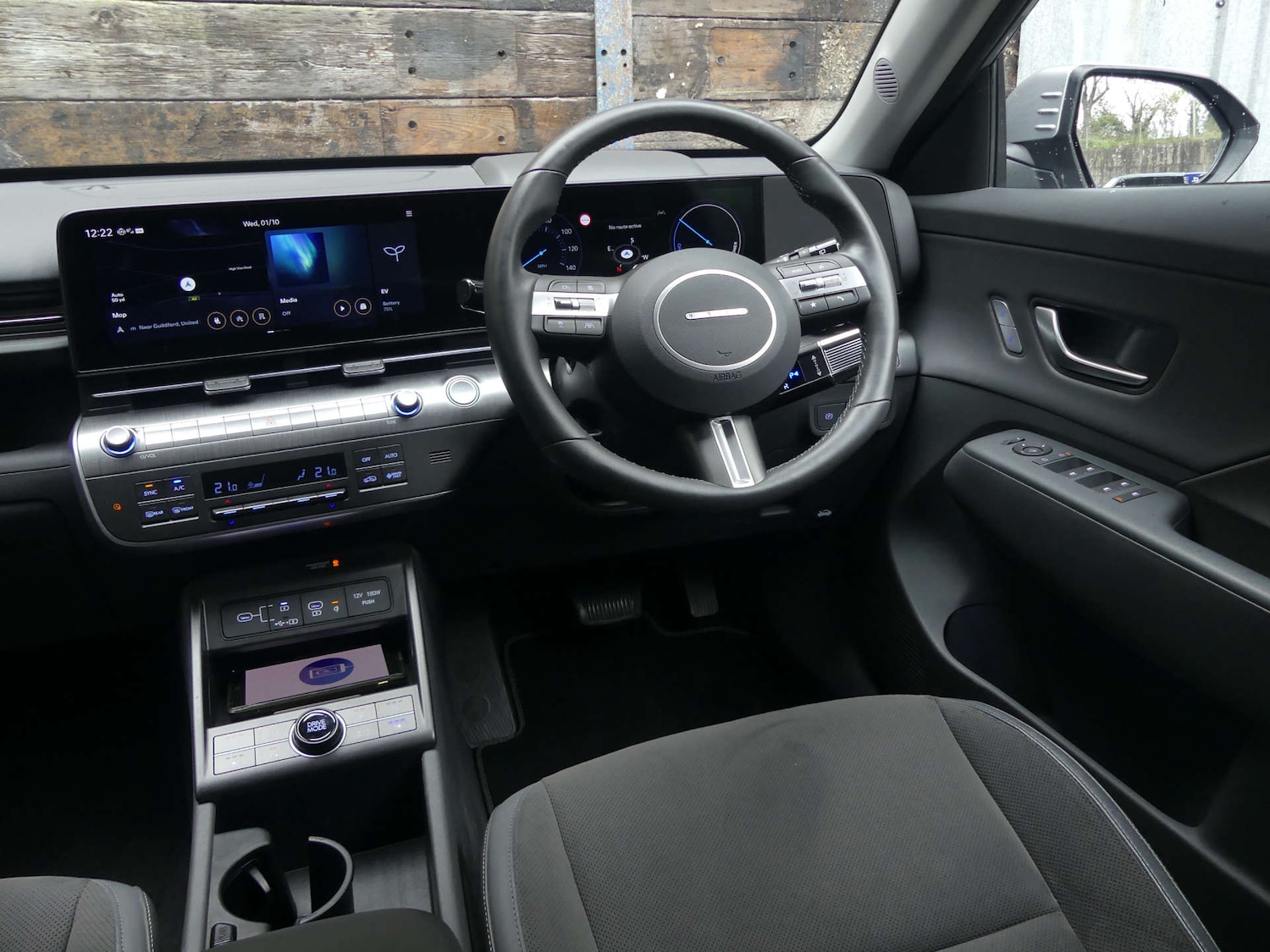Used Hyundai KONA 2024 for sale - 76132419: Photo 38