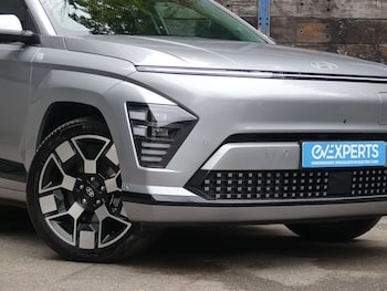 Used Hyundai KONA 2024 for sale - 76132419: Photo 4