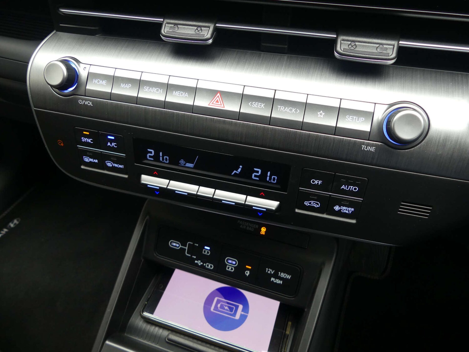 Used Hyundai KONA 2024 for sale - 76132419: Photo 74