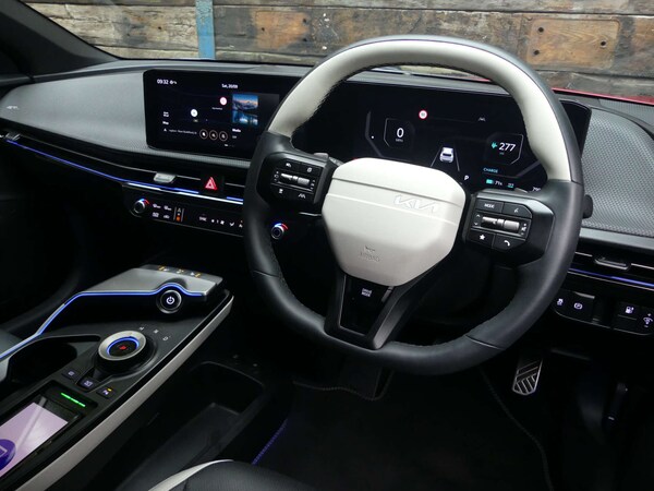 Used Kia EV6 2025 for sale - 76007329: Photo 14