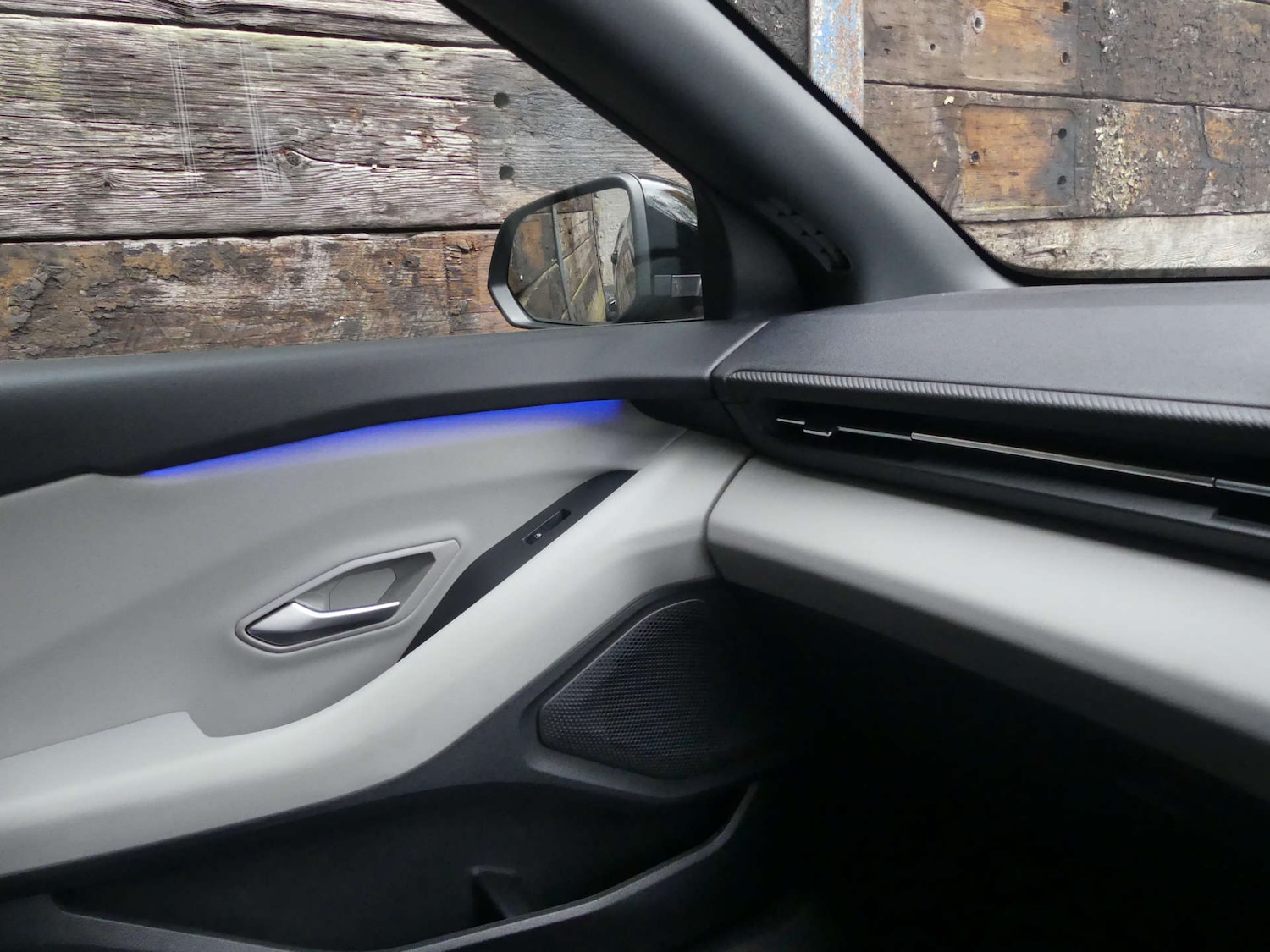 Used Ford Explorer 2024 for sale - 77240435: Photo 10