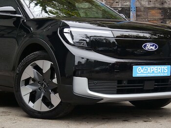 Used Ford Explorer 2024 for sale - 77240435: Photo