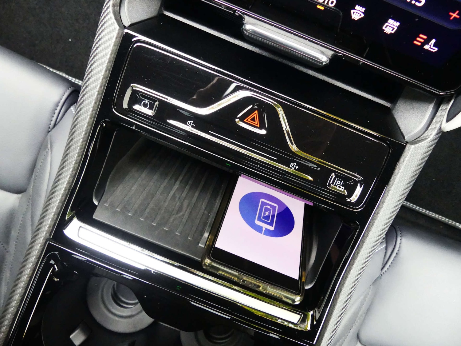 Used Ford Explorer 2024 for sale - 77240435: Photo 79